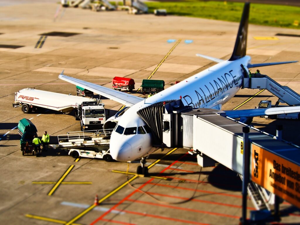 格安航空券を利用して年末年始の旅行をお得に楽しむ方法は？