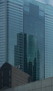 東京から福岡の格安航空券を見つける方法は？