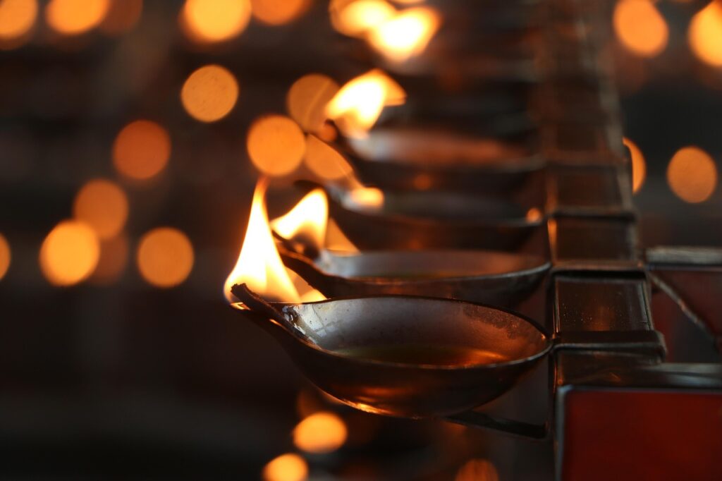 航空券を直前に購入する際の安い取得方法は？