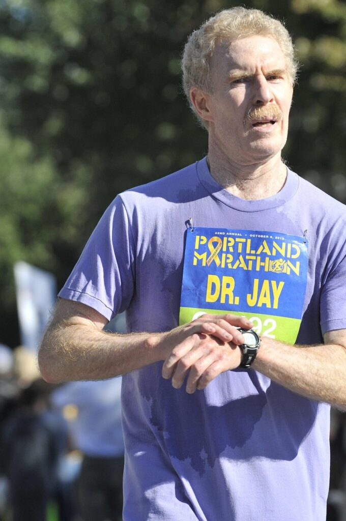 ピーチの値下がりタイミングを見極めるためのポイントは？